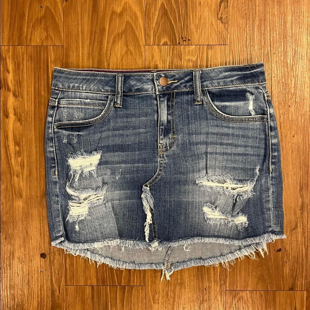 Forever 21 denim ripped skirt